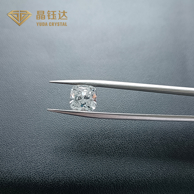 Il cuscino dei diamanti sviluppato laboratorio sciolto di CVD HPHT ha tagliato la E VS1 lucidata per gioielli