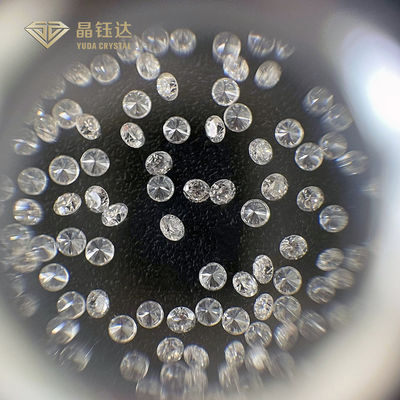 Diamanti in laboratorio di forma rotonda