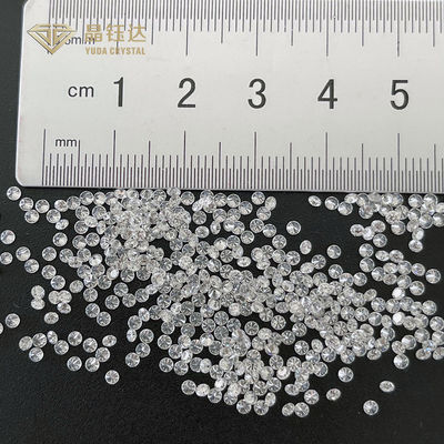 Diamanti in laboratorio di forma rotonda