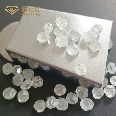 5 mm a 7 mm DEF colore grezzo HPHT forma rettangolare di diamante